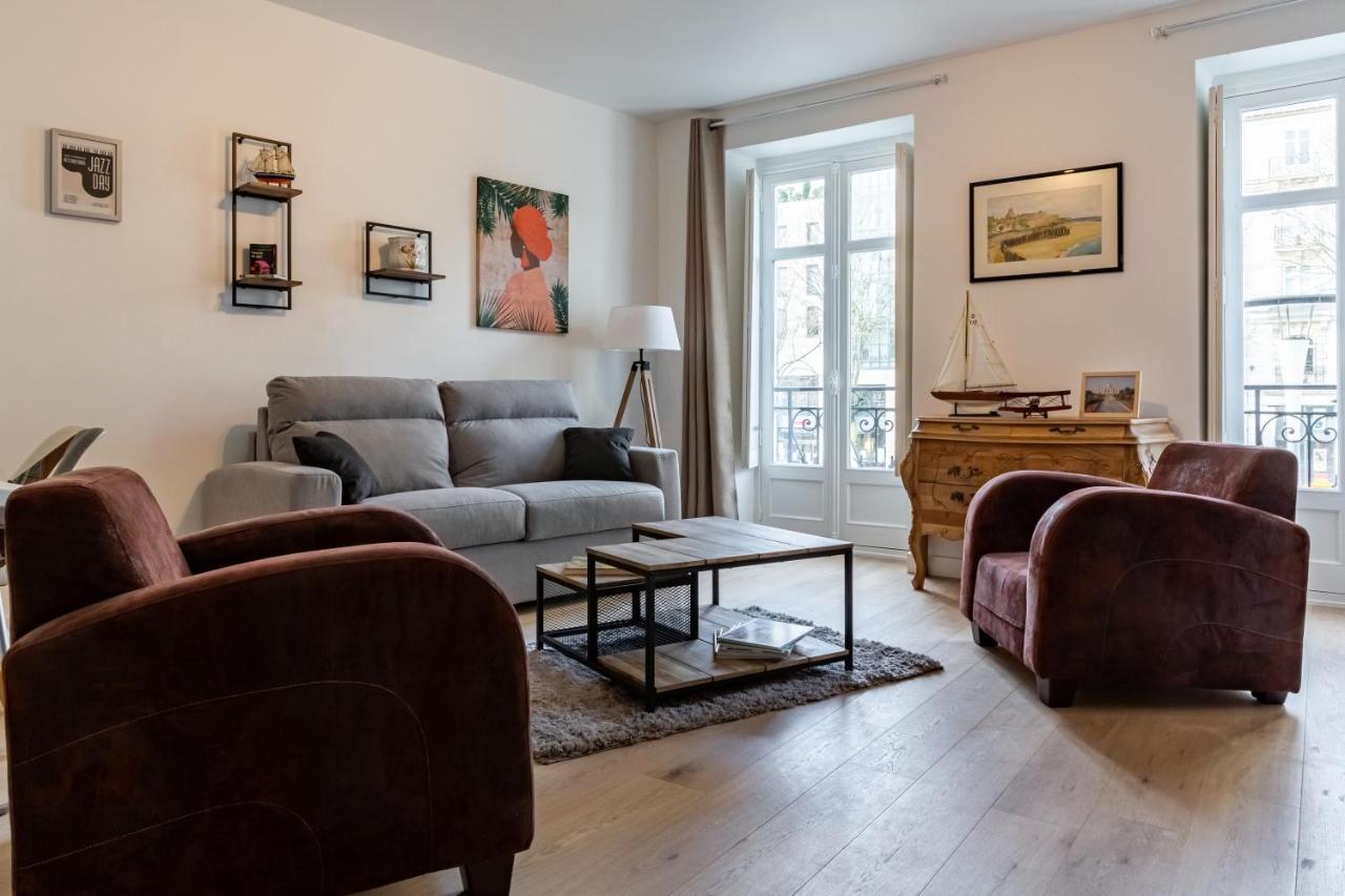 Armstrong - Charmant logement au coeur de Nantes Buitenkant foto