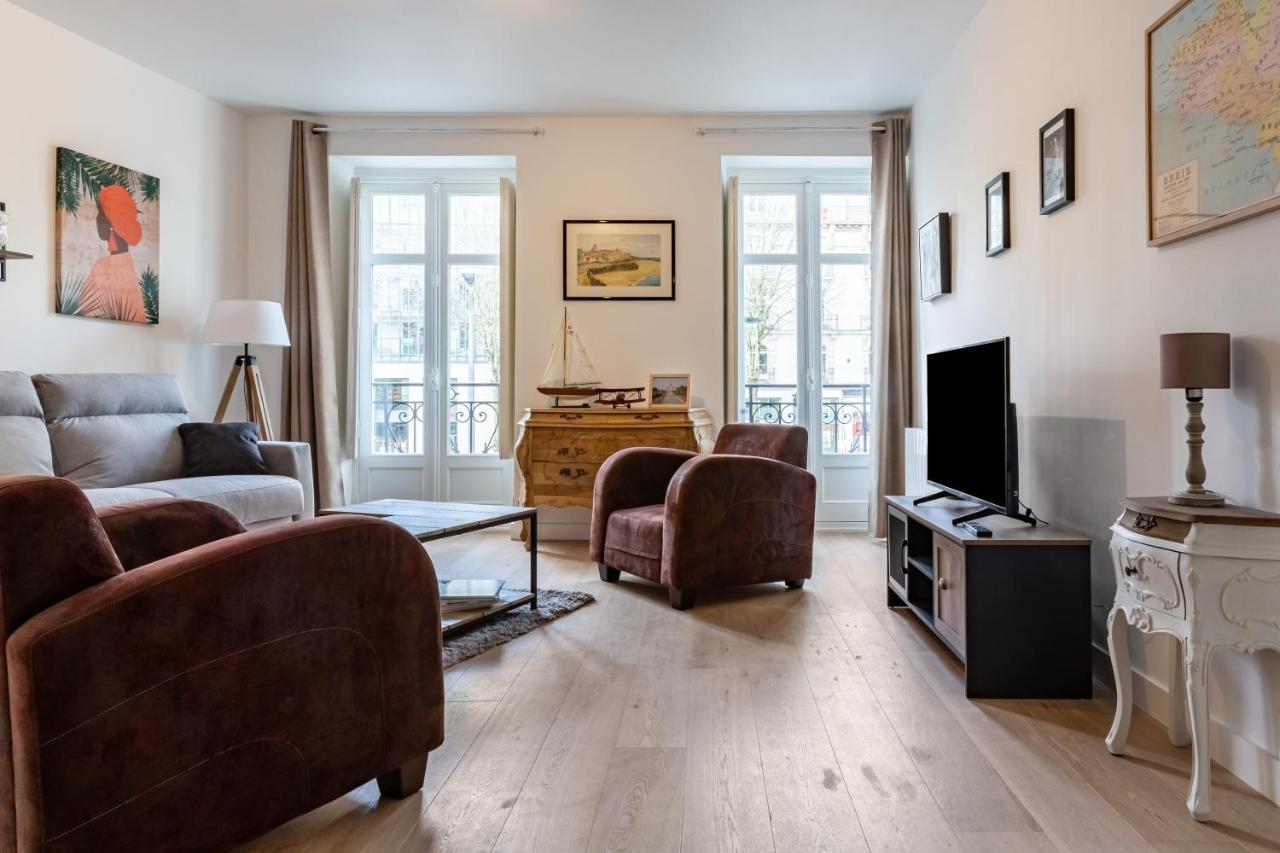 Armstrong - Charmant logement au coeur de Nantes Buitenkant foto